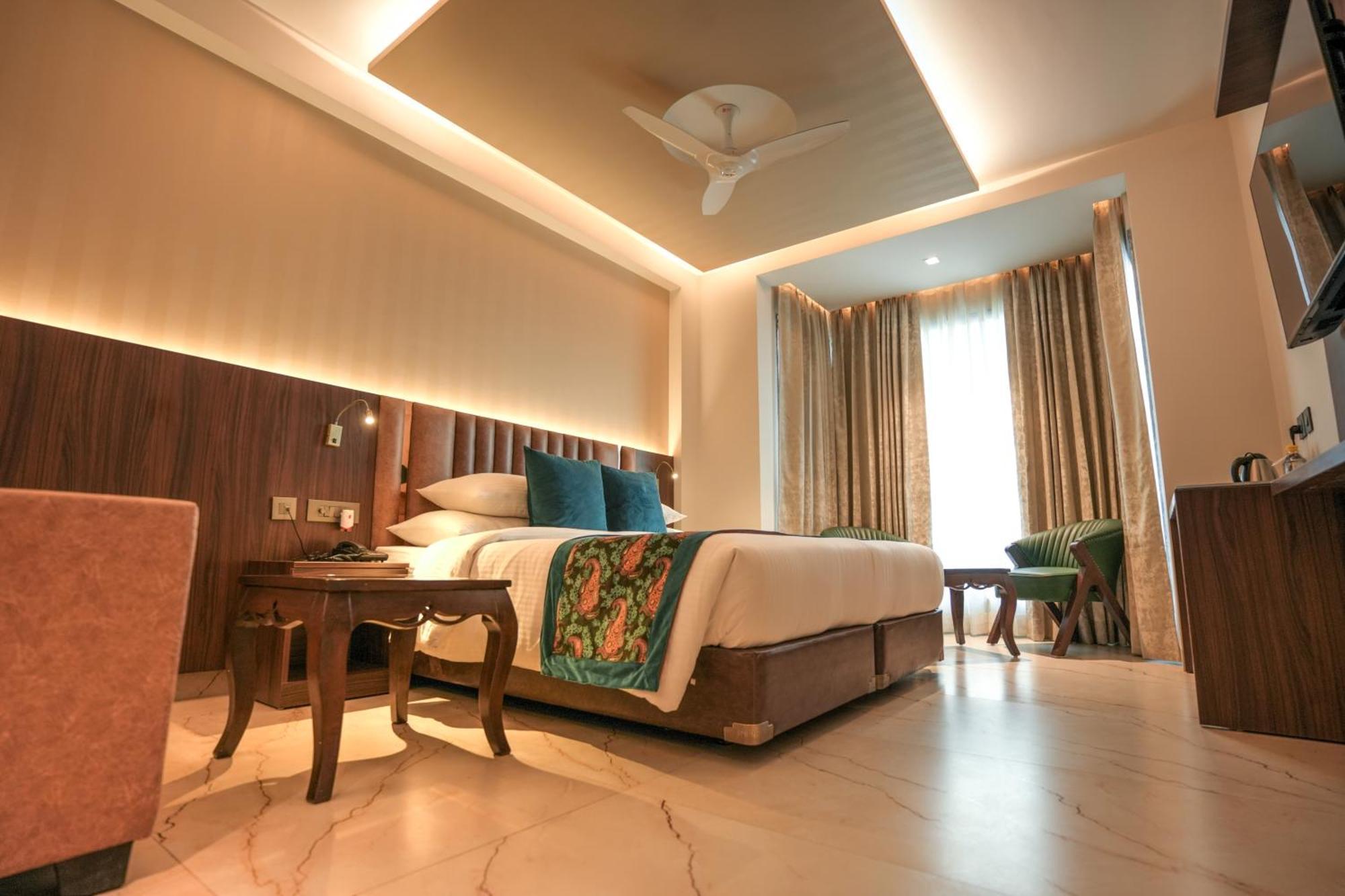 Rj Hotel - Managed By Atithi House Greater Noida Exterior foto